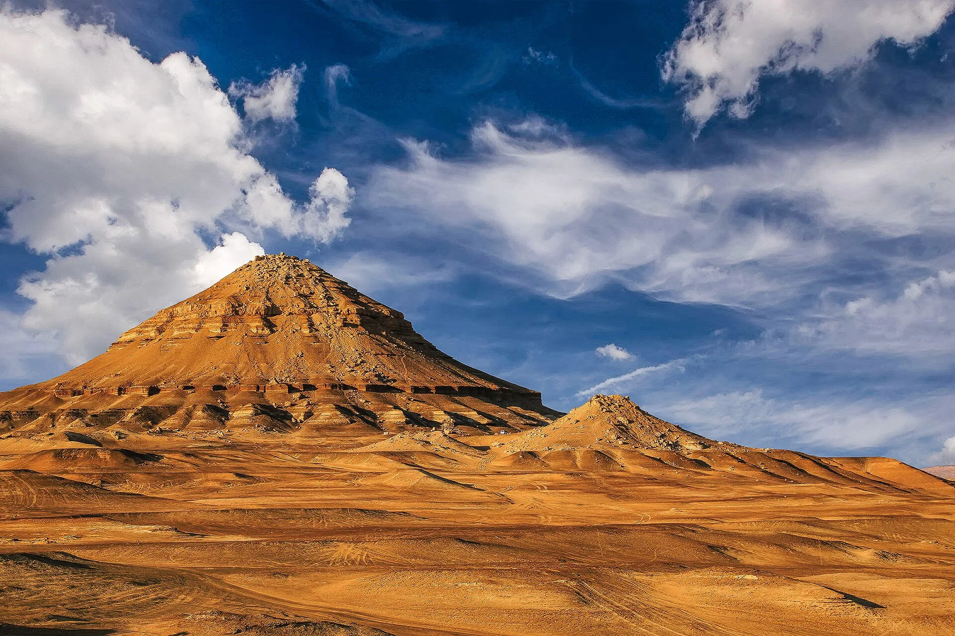 Gebel el Dist, the pyramid-shaped mountain in Egypt's Bahariya Oasis