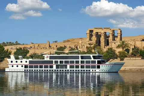 Private Luxury Dahabiya Nile Cruise Itineraries
